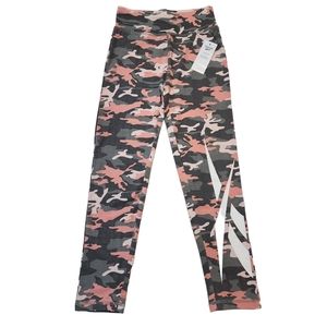 Girls Reebok Pink Camo Leggings Sz 10 NWT